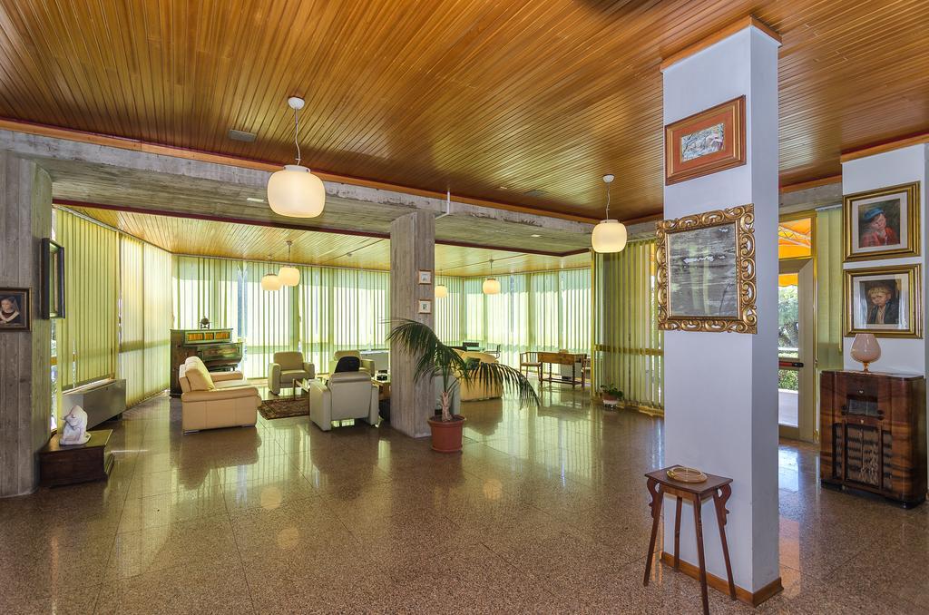 Hotel Brasilia Marina di Pietrasanta Exterior photo