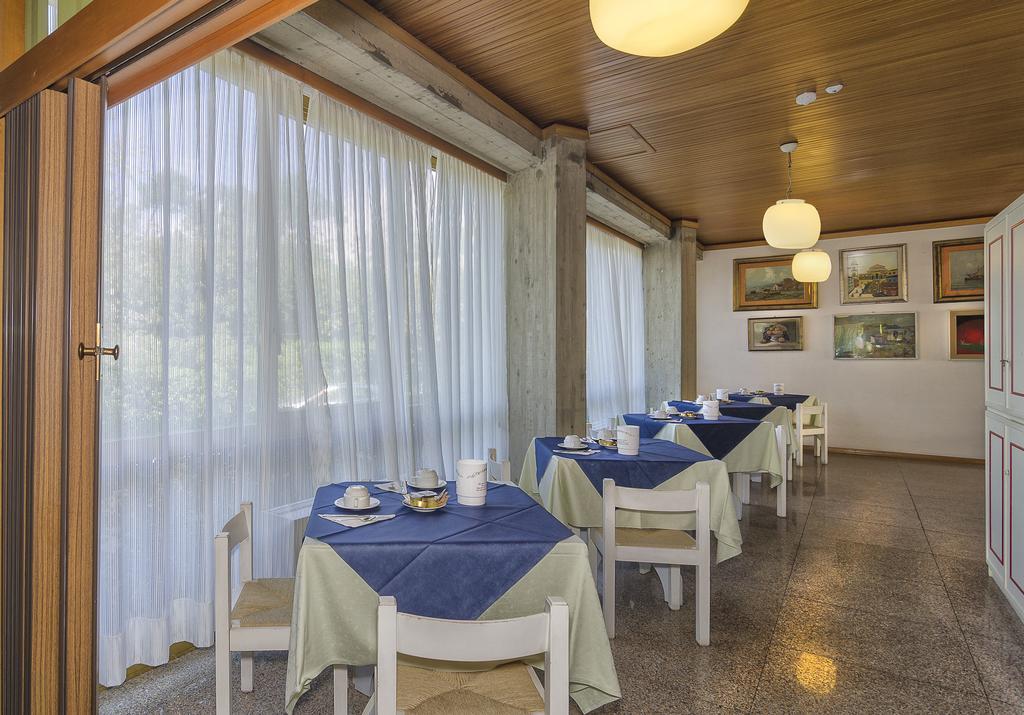 Hotel Brasilia Marina di Pietrasanta Exterior photo